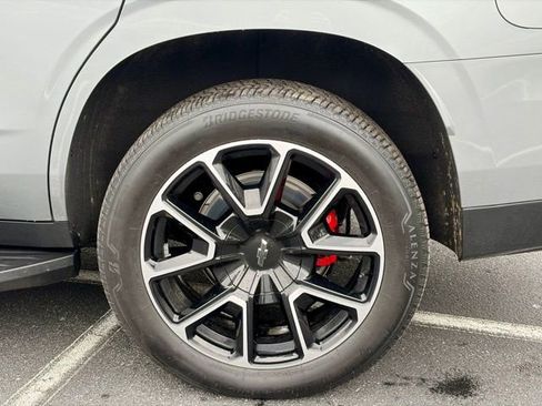 Used 2025 Chevrolet Tahoe RST w/ Advanced Technology Package image 30