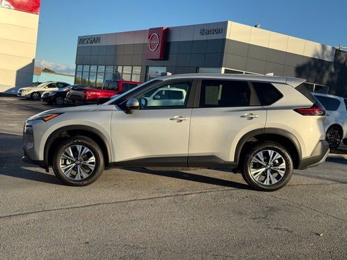 Certified 2023 Nissan Rogue SV image 6