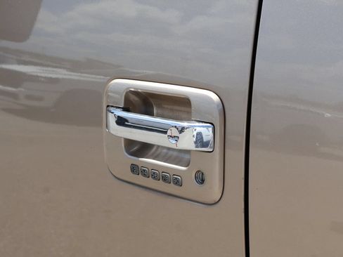 Used 2013 Ford F150 Lariat w/ Luxury Equipment Group AWD/4WD image 18