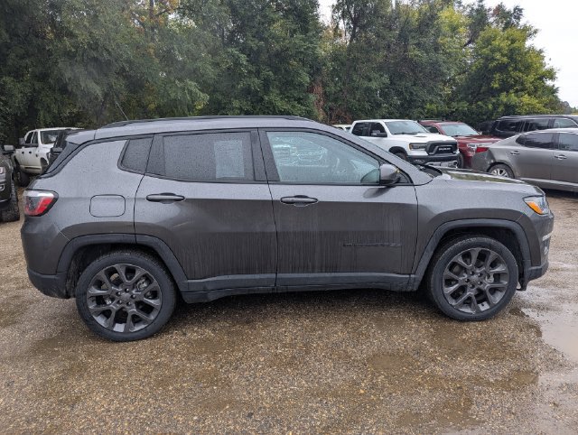 Used 2021 Jeep Compass Latitude FWD image 11