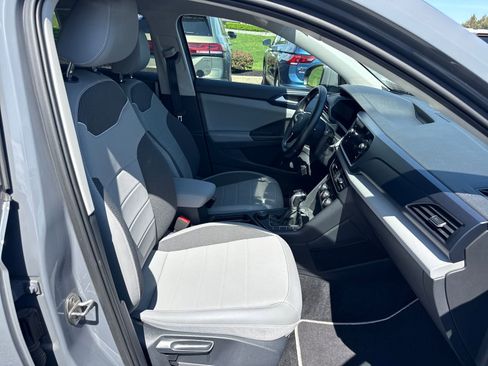 Certified 2023 Volkswagen Taos SE AWD/4WD image 42