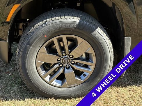 New 2026 Nissan Frontier SV w/ Tow Package image 13