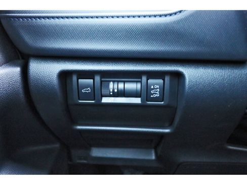 Used 2025 Subaru Forester Premium w/ Convenience Package #1 AWD/4WD image 21