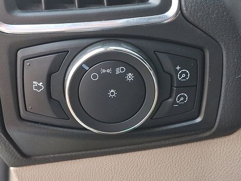 Used 2013 Ford Focus Electric Hatchback image 24