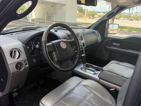 Used 2006 Lincoln Mark LT 2WD image 8