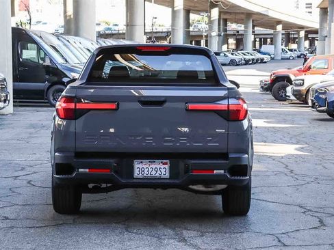 Used 2023 Hyundai Santa Cruz SEL image 5