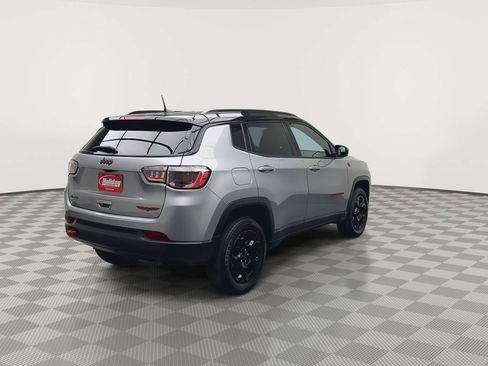 Used 2023 Jeep Compass Trailhawk AWD/4WD image 34