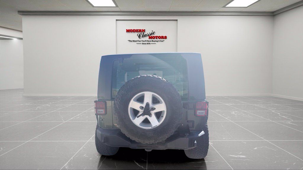 Used 2007 Jeep Wrangler Rubicon w/ Dual Top Group AWD/4WD image 4