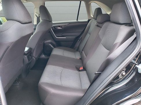 Used 2024 Toyota RAV4 XLE image 7