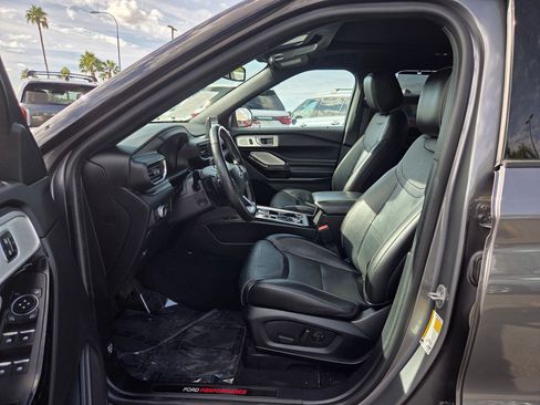 Used 2022 Ford Explorer ST w/ Equipment Group 401A image 17