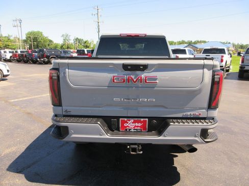 Certified 2024 GMC Sierra 2500 AT4 AWD/4WD image 6
