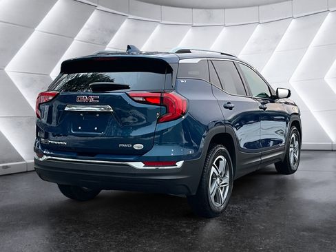 Used 2021 GMC Terrain SLT image 6