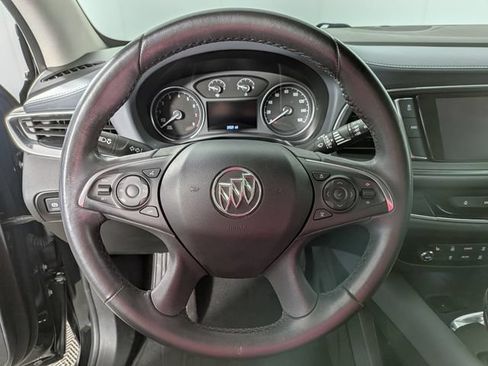 Used 2019 Buick Enclave Essence AWD/4WD image 17