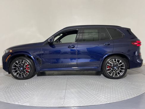 Used 2025 BMW X5 xDrive50e w/ M Sport Package image 2