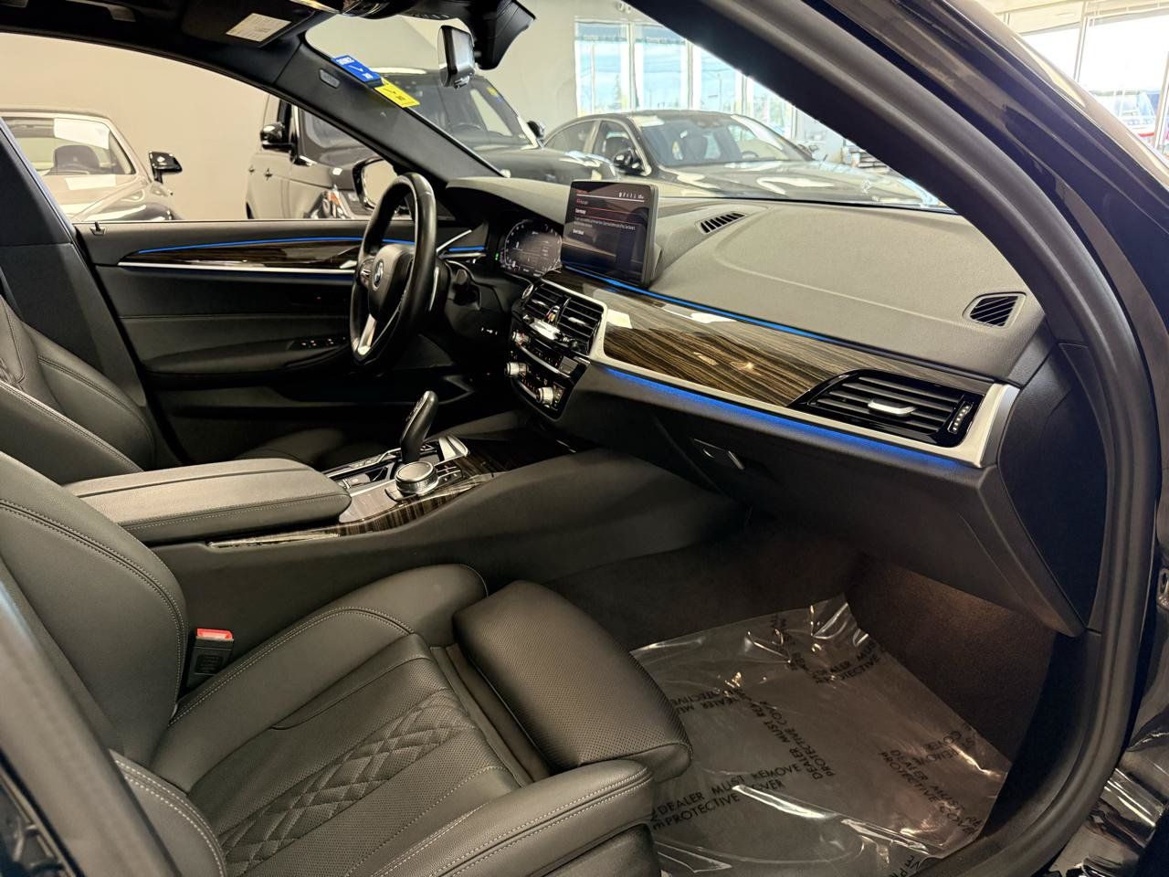 Used 2023 BMW 530e w/ Premium Package RWD image 25