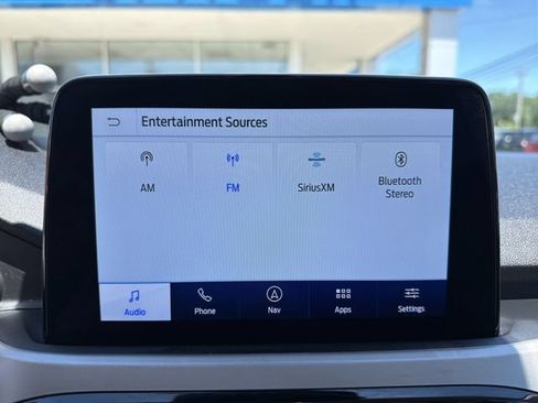 Used 2022 Ford Escape SE w/ Convenience Package FWD image 18