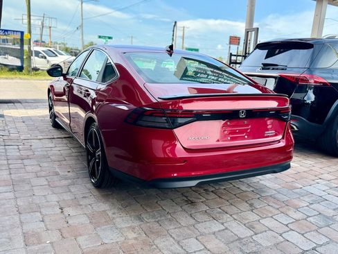 Used 2025 Honda Accord Sport image 7