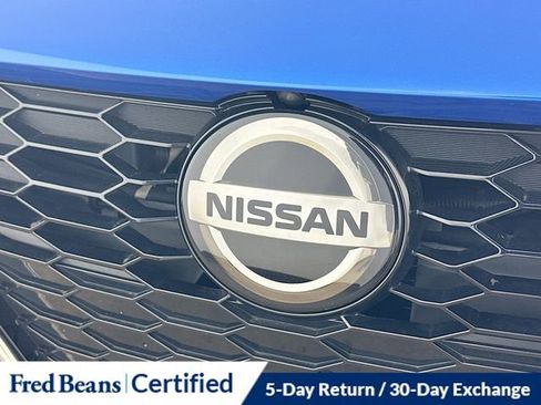 Used 2021 Nissan Sentra SR w/ SR Premium Package image 29