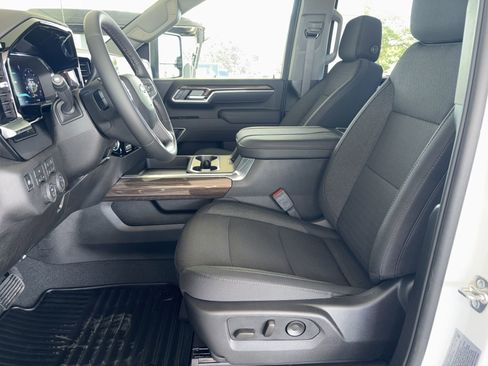 New 2026 Chevrolet Silverado 2500 LT w/ Trail Boss Package image 11