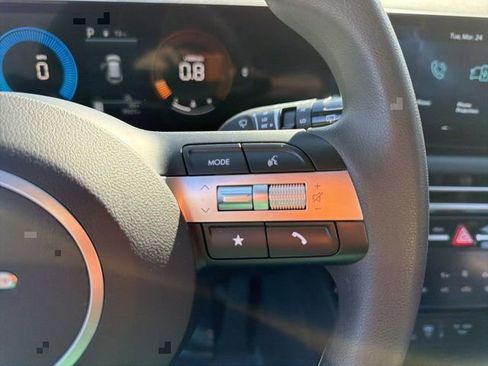 Certified 2025 Hyundai Tucson SEL image 23