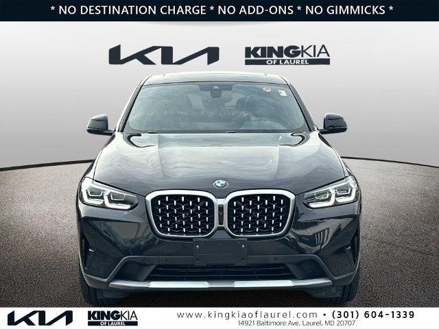Used 2024 BMW X4 xDrive30i w/ Parking Assistance Package AWD/4WD image 27