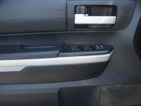 Used 2019 Toyota Tundra Limited AWD/4WD image 21