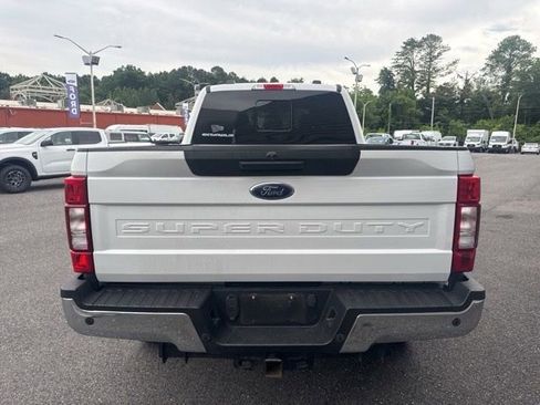 Used 2022 Ford F250 Lariat w/ Lariat Value Package AWD/4WD image 4