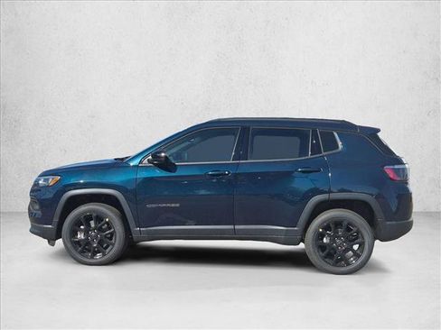 New 2026 Jeep Compass Latitude AWD/4WD image 9