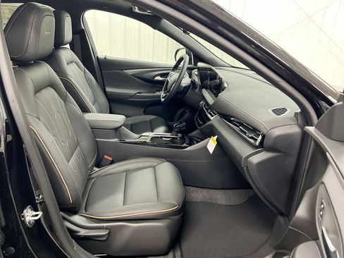New 2026 Buick Envista Preferred FWD image 22