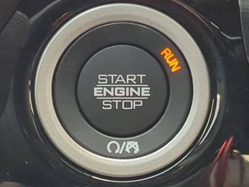 New 2025 RAM 2500 Limited AWD/4WD image 20