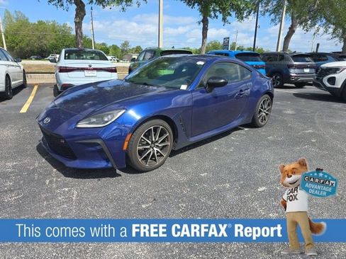 Used 2023 Toyota GR86 image 2