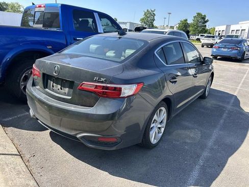 Used 2016 Acura ILX FWD image 4