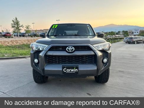 Used 2017 Toyota 4Runner SR5 AWD/4WD image 2