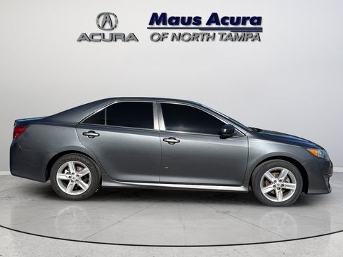 Used 2012 Toyota Camry SE FWD image 14