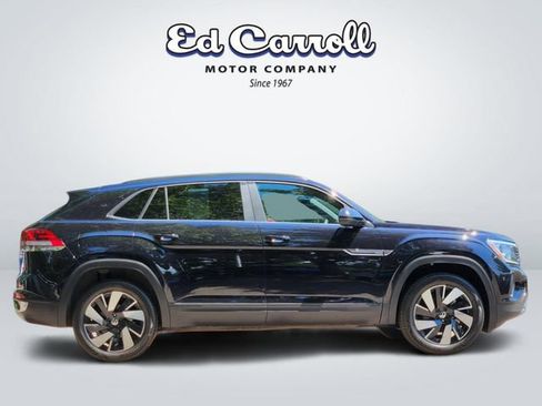 Certified 2024 Volkswagen Atlas Cross Sport SE AWD/4WD image 4
