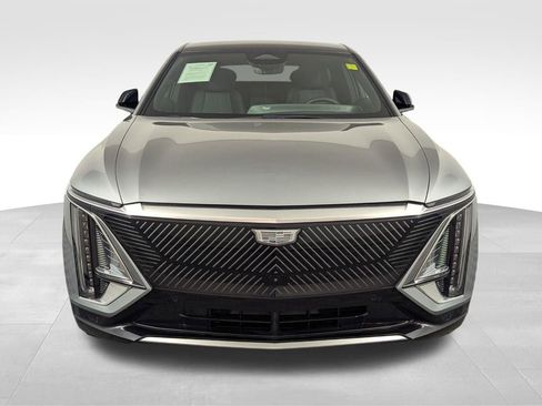 Used 2024 Cadillac Lyriq Luxury w/ LPO, Floor Liner Package image 25