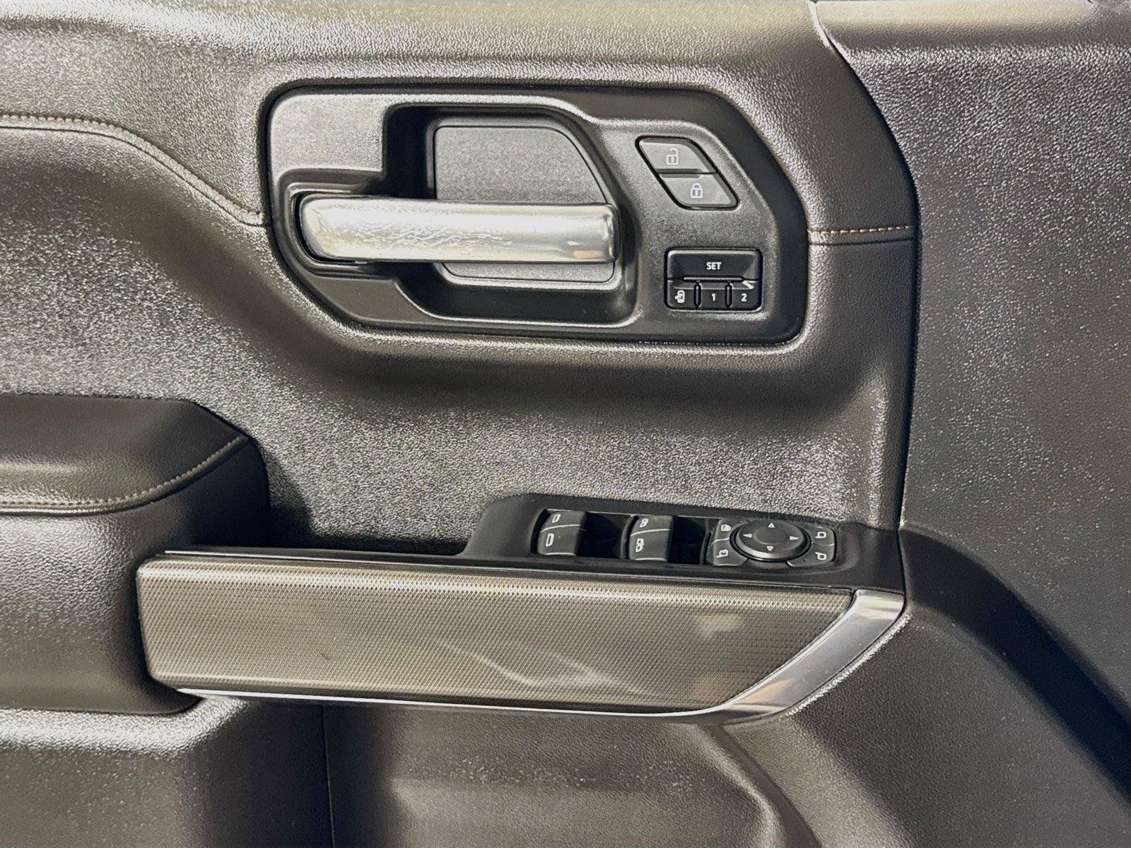 Used 2020 GMC Sierra 1500 AT4 w/ AT4 Premium Package AWD/4WD image 16