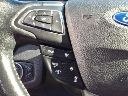 Used 2019 Ford Escape SEL AWD/4WD image 16
