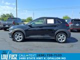Used 2023 Hyundai Kona SEL image 4