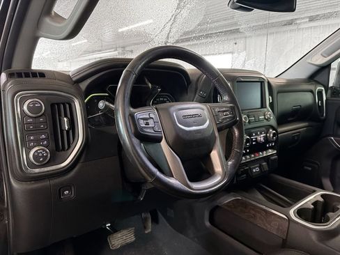 Used 2022 GMC Sierra 2500 Denali AWD/4WD image 8