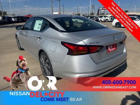New 2025 Nissan Altima 2.5 SL image 3