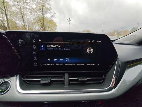 New 2026 Chevrolet Trax LT image 26