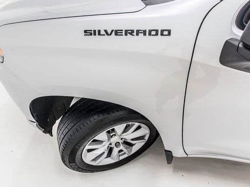 Used 2022 Chevrolet Silverado 1500 Custom w/ LPO, Dark Essentials Package RWD image 12