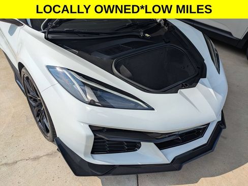 Used 2026 Chevrolet Corvette Z06 RWD image 35