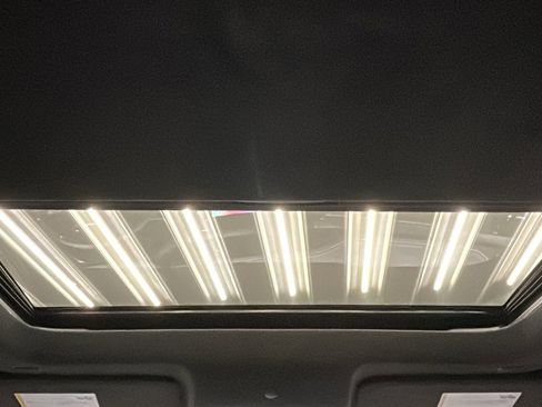 Used 2025 GMC Sierra 1500 Denali Ultimate image 35