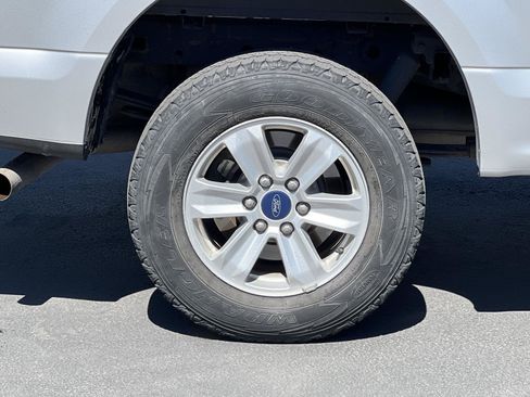 Used 2017 Ford F150 XLT w/ Equipment Group 301A Mid AWD/4WD image 15
