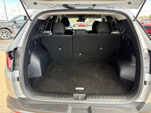 Used 2025 Hyundai Tucson SE image 20
