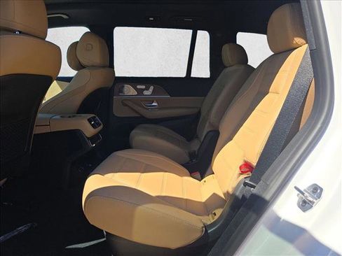 New 2026 Mercedes-Benz GLS 580 4MATIC image 14