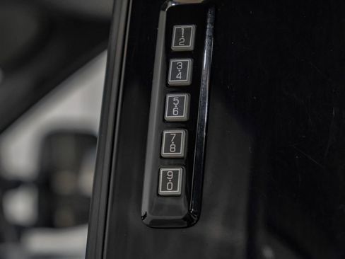 Used 2022 Ford F350 Limited image 43