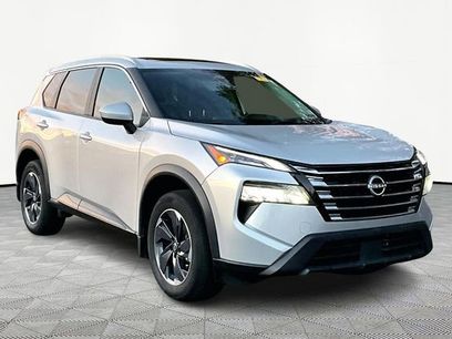 Used 2024 Nissan Rogue SV w/ SV Premium Package